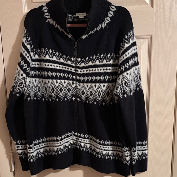 Sundance Other - Sundance Black and White Zip-Up Sweater